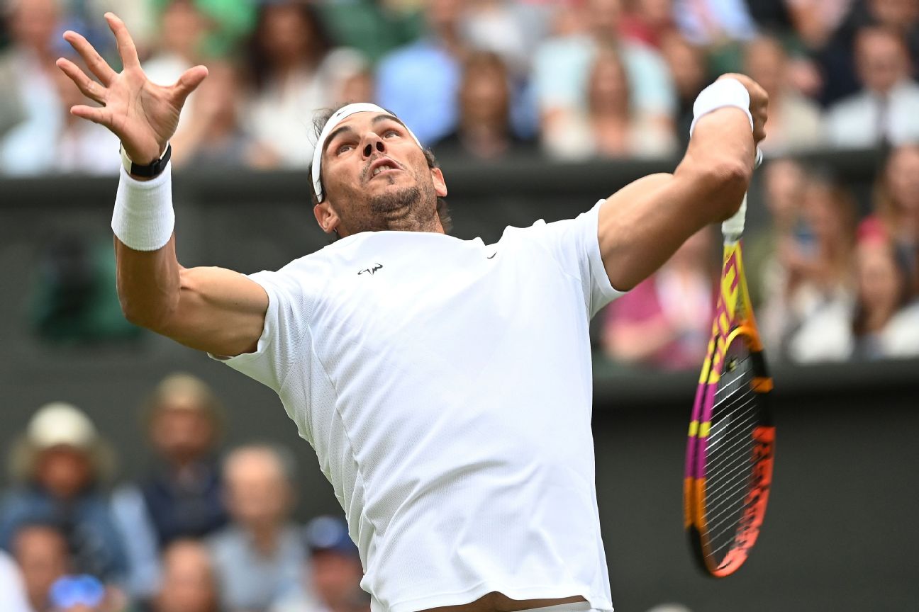 Rafael Nadal reaches fourth round at Wimbledon
