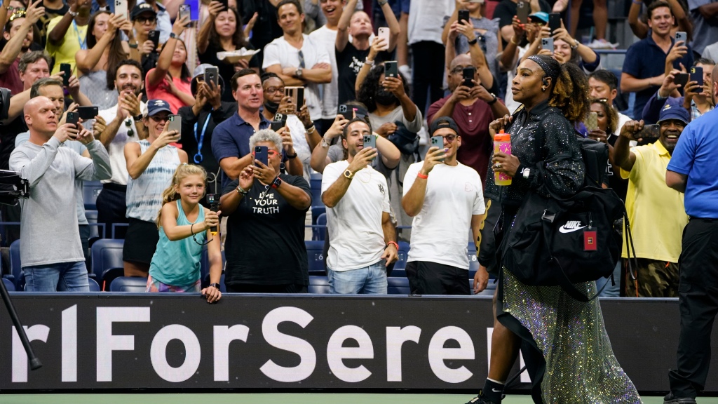 Fans pack first match of final US Open