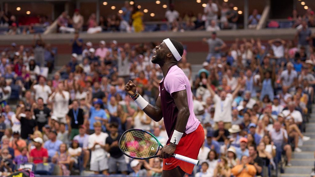 American Frances Tiafoe stuns Rafael Nadal; Carlos Alcaraz rounds out US Open quarterfinals with 5-set win vs. Marin Cilic