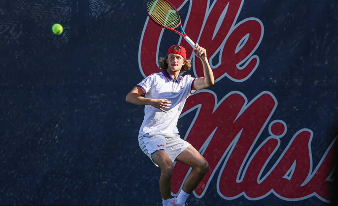 Men’s Tennis Sees Strong End to Commodore Invitational