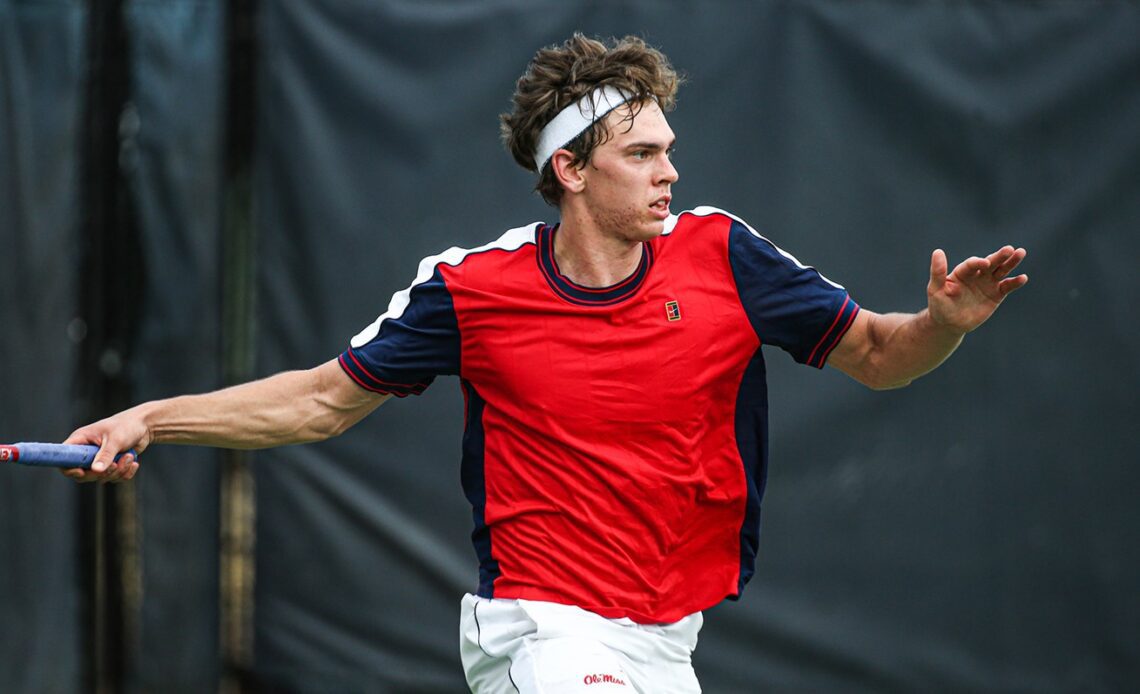 Nikola Slavic Falls 7-6, 7-6 in NCAA Singles Opening Round