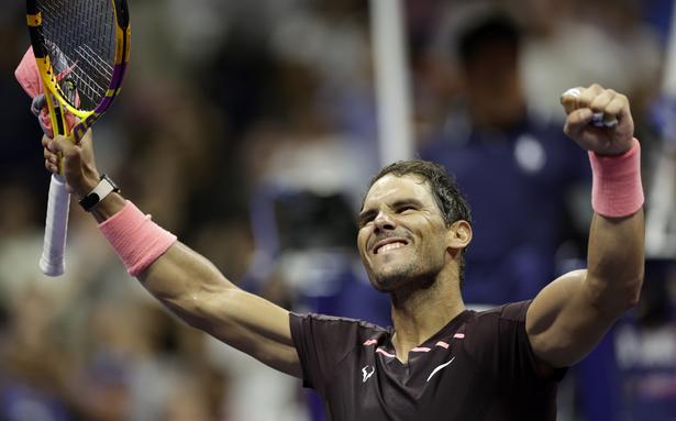 Ruthless Nadal hands Gasquet U.S. Open mugging to reach fourth round