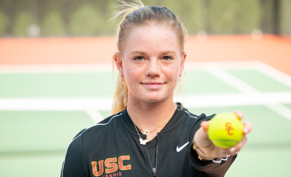 USC’S Madison Sieg Wins Singles Title at Milwaukee Classic, Claims Doubles Title with Naomi Cheong