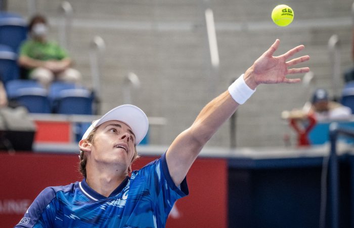 De Minaur serves up another win at Stockholm Open | 21 October, 2022 | All News | News and Features | News and Events