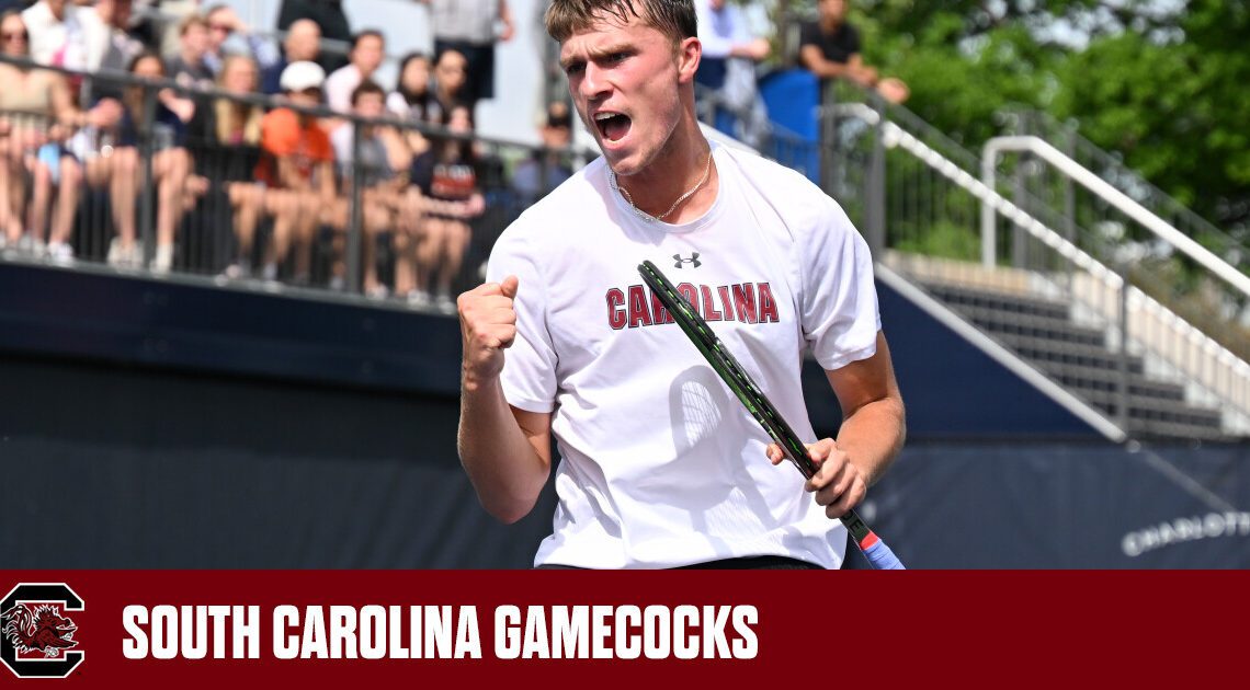 Gamecocks Singles and Doubles Entries Advance at Regionals – University of South Carolina Athletics