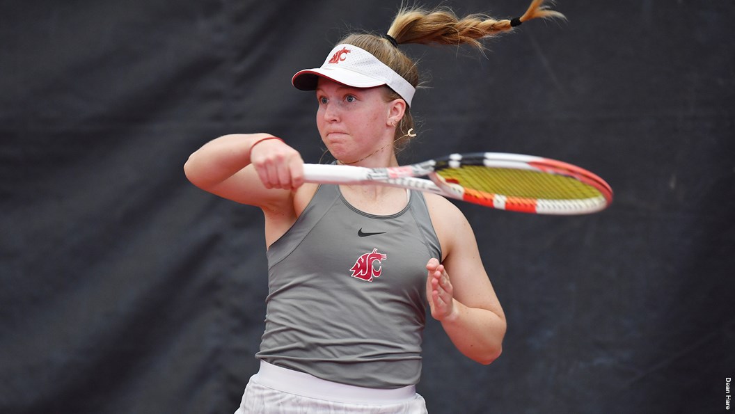 Murphy Reaches Fourth Round at ITA Northwest Regionals