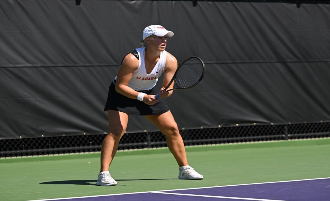 Petra Sedlackova Advances to Lead Alabama at the ITA Southern Regional Championships