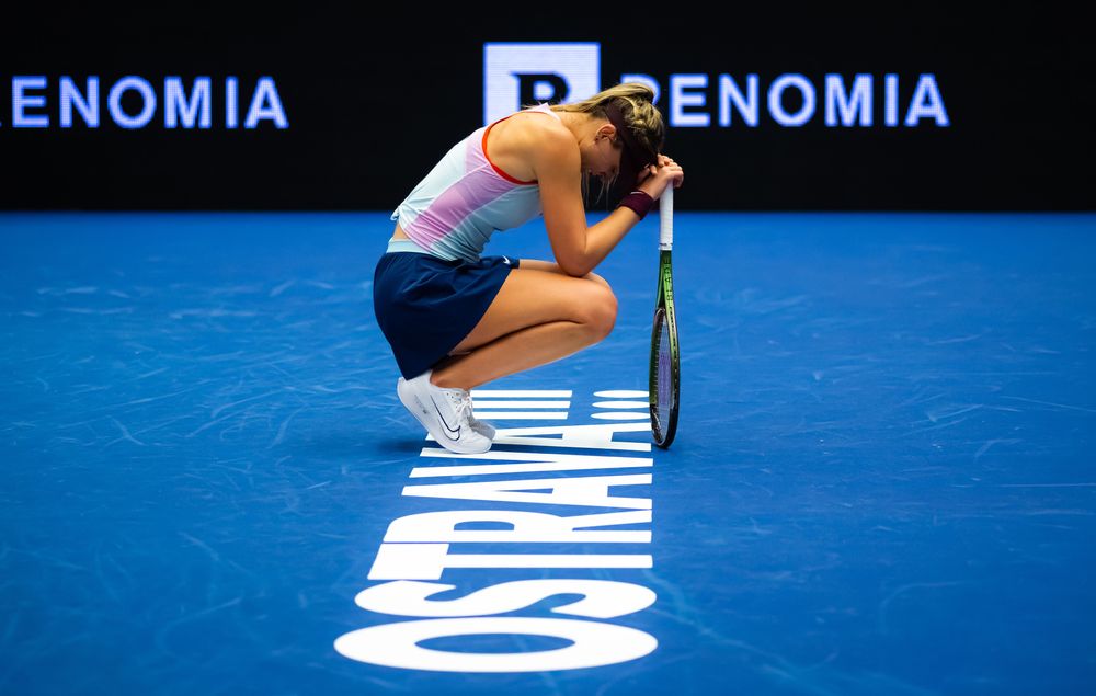 Day 3: Paula Badosa recovers after one of several high-octane rallies during her second-round loss to Petra Kvitova.