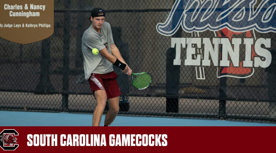 Samuel Upsets No. 8 to Advance at All-American Championships – University of South Carolina Athletics