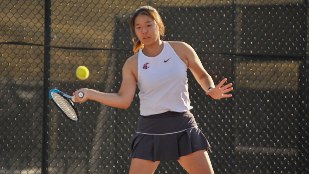 Strong First Day for Cougars at ITA Northwest Regionals