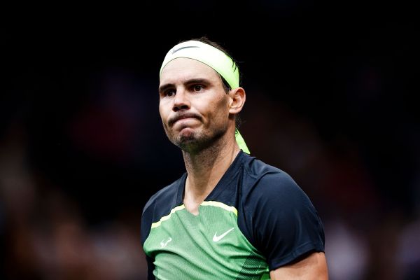 Felix Auger-Aliassime rallies in Paris; Rafael Nadal stumbles