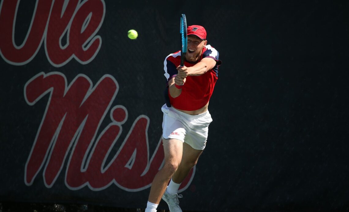 Men’s Tennis Battles Through Day Two of Georgia Tech Invitational