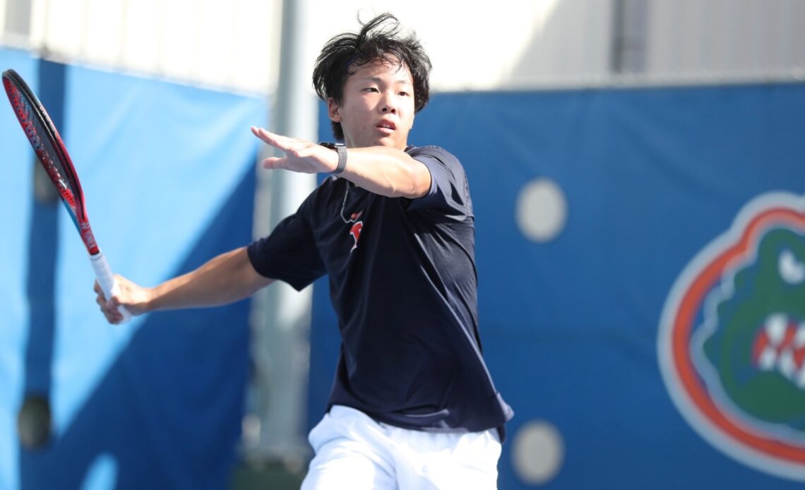 Men's Tennis Close Out Fall Tennis in Michigan, Florida