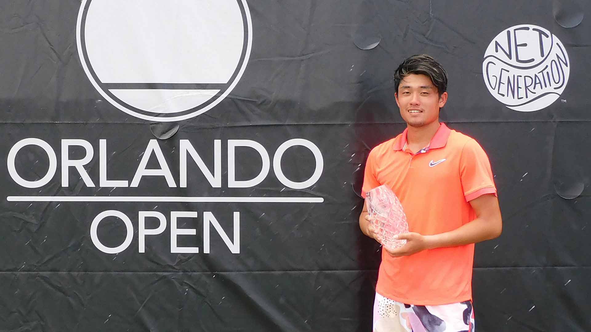 Wu Yibing is crowned champion at the 2022 Orlando Challenger.