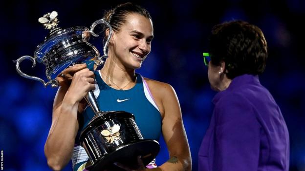 Aryna Sabalenka with the Australian Open trophy