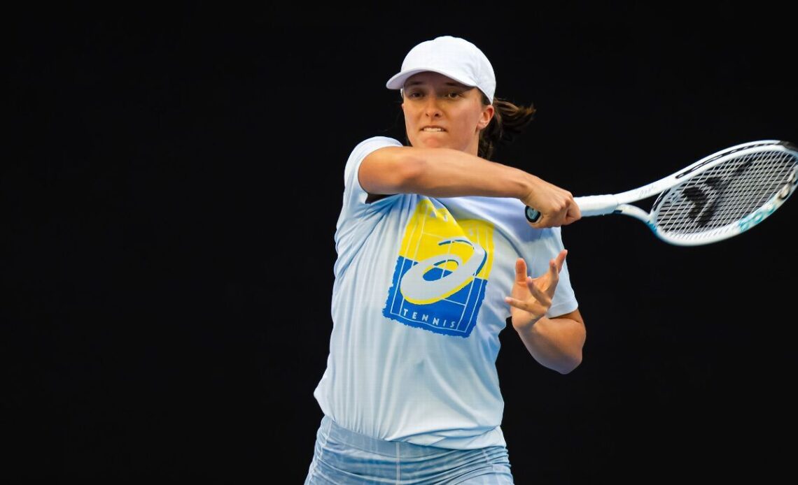 Expert picks - Who will win the 2023 Australian Open titles?