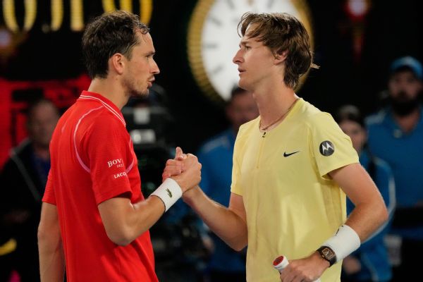 Sebastian Korda ousts 2-time Australian Open runner-up Daniil Medvedev