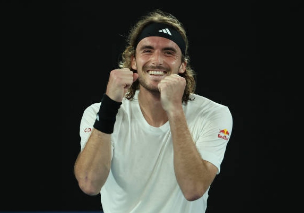 Tsitsipas Stands Strong, Subdues Sinner In Five Sets