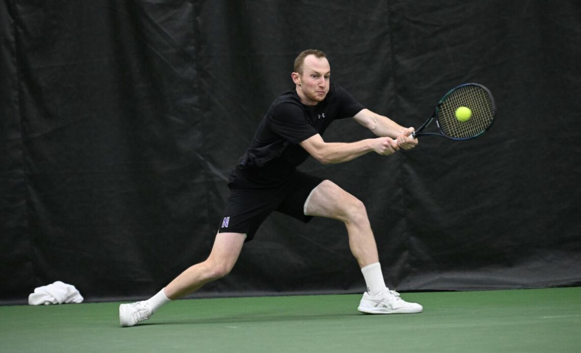 #24 Men's Tennis Splits Matches at ITA Kickoff