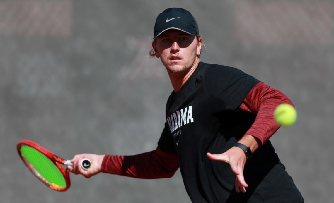 Alabama Men’s Tennis Welcomes No. 19 Columbia, Jacksonville State In Sunday Doubleheader