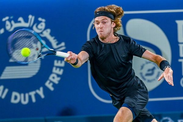 Andrey Rublev wins opening match of Dubai title defense