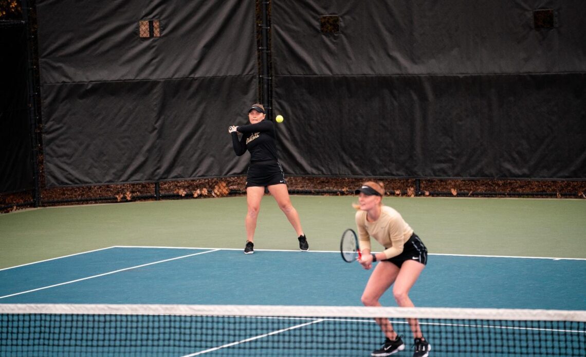 Deacons Sweep Tulsa, Win in Doubles Over Nationally-Ranked Illinois During Day One of Blue Gray Classic