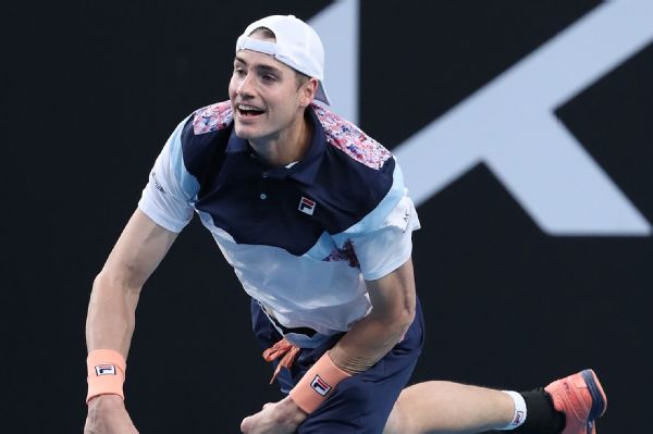 John Isner sweeps tiebreakers in straight-sets win at Dallas