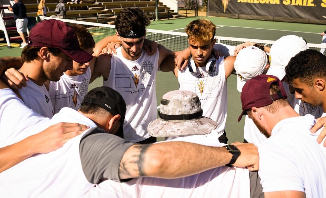 Men's Tennis Host 8-Team Tournament at Kiwanis