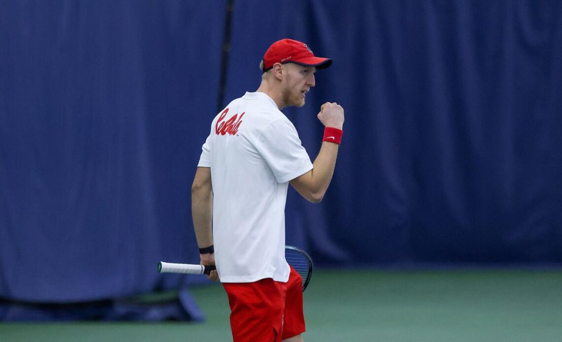 Men’s Tennis Looks Ahead to Busy Weekend of Matches