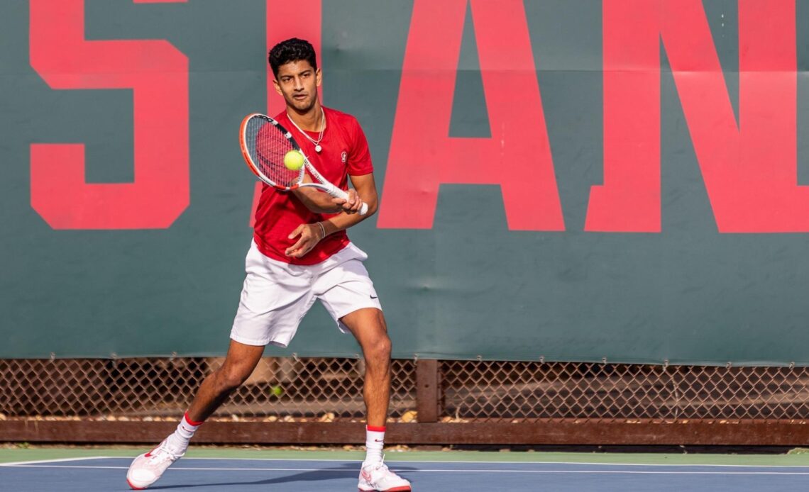 Tennessee Rallies Past Men’s Tennis