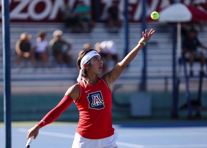 Women’s Tennis Heads to Aloha State