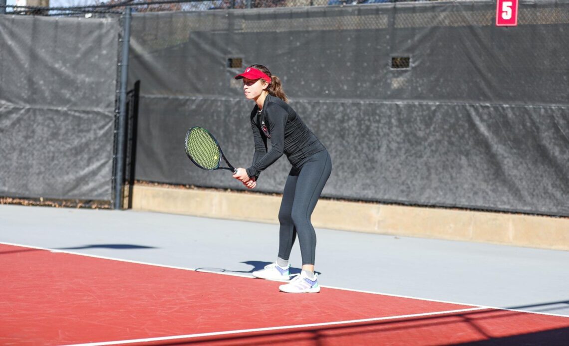 #7 Women's Tennis Handles Business in Doubleheader