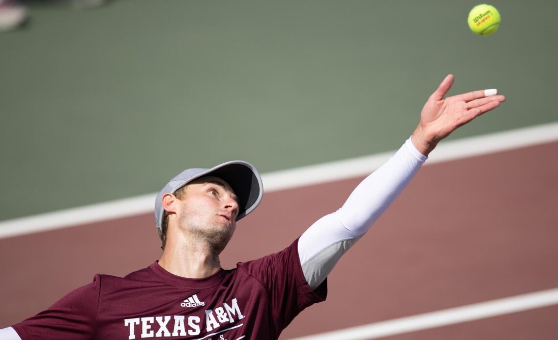 Men’s Tennis Travels to Fayetteville for Conference Matchup - Texas A&M Athletics