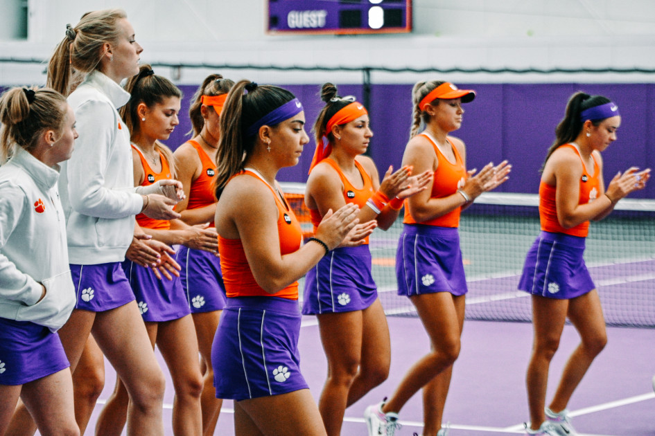 Tigers Split Doubleheader on Sunday – Clemson Tigers Official Athletics Site