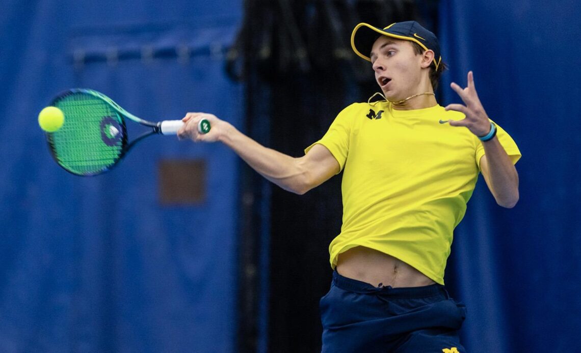 Wolverines Reach Third Round of Pacific Coast Doubles
