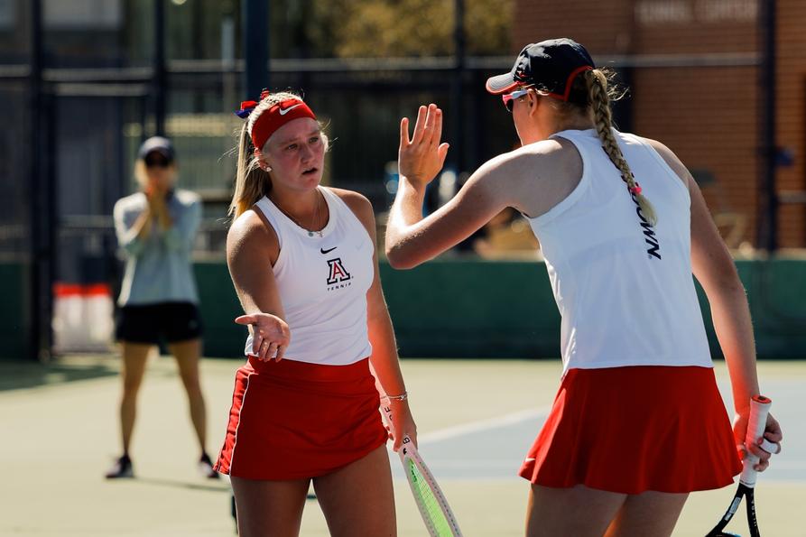 Women's Tennis Hosts Doubleheader - University of Arizona Athletics
