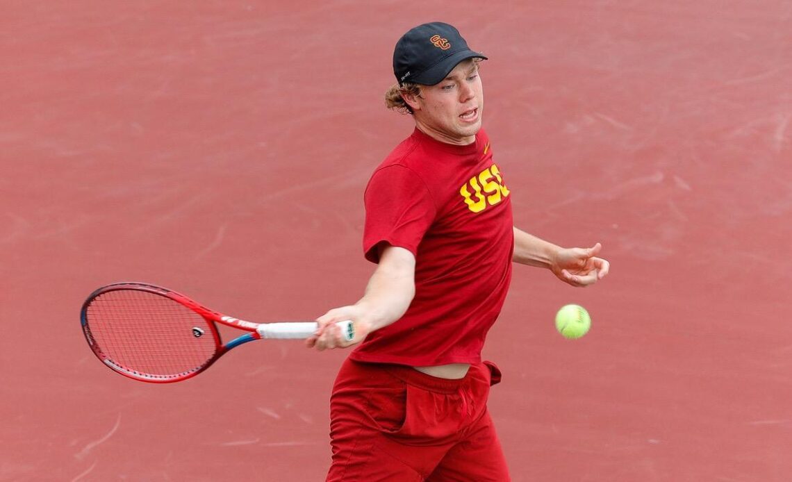 No. 10 USC Men's Tennis Sweeps Oregon 4-0