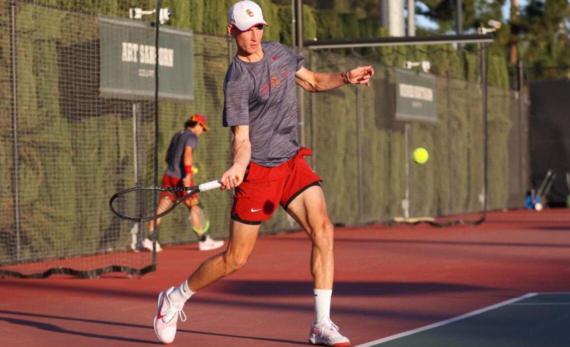 No. 9 USC Men’s Tennis Downs Sun Devils 6-1 To Open Pac-12 Play