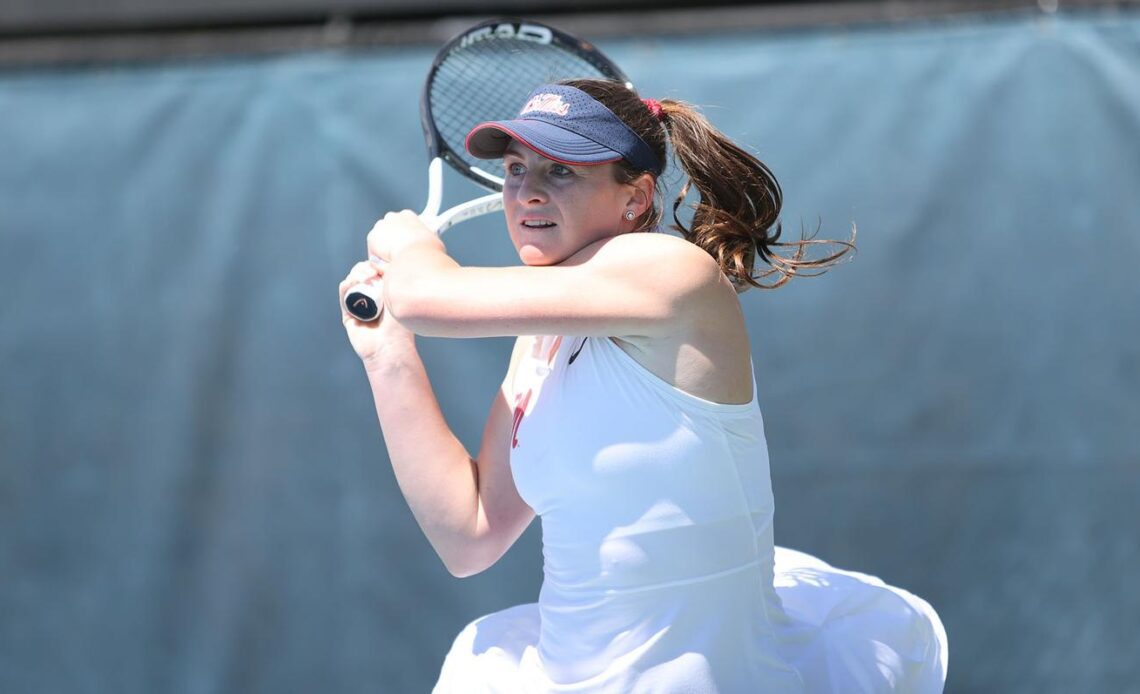 Women’s Tennis Fell to No.4 Georgia, 4-1 in the Final Match