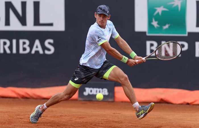 Alex de Minaur makes winning start at Roland Garros | 29 May, 2023 | All News | News and Features | News and Events
