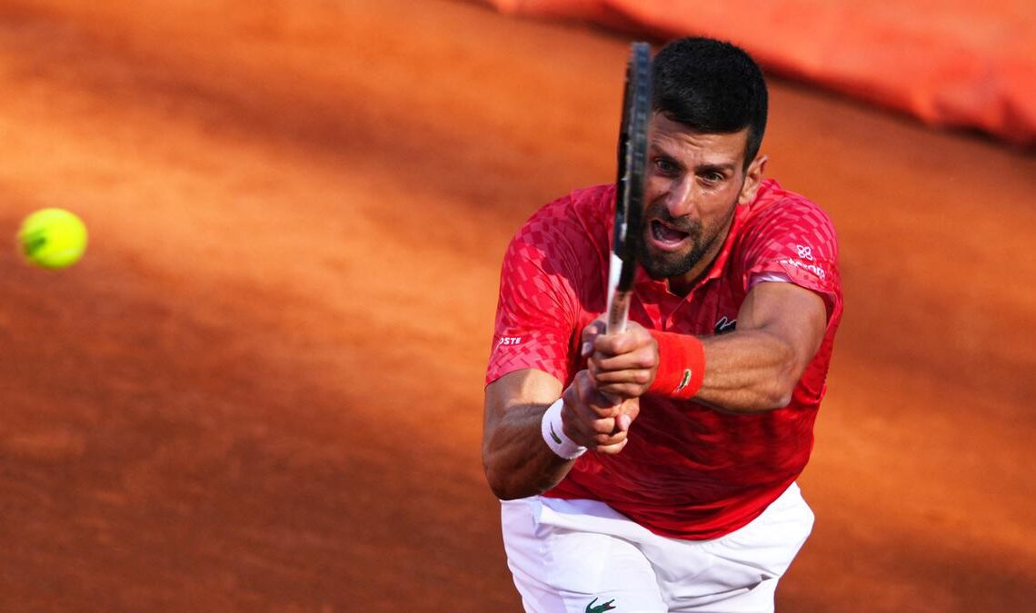 Djokovic overcomes mid-match lapse to beat Dimitrov at Italian Open; Swiatek wins