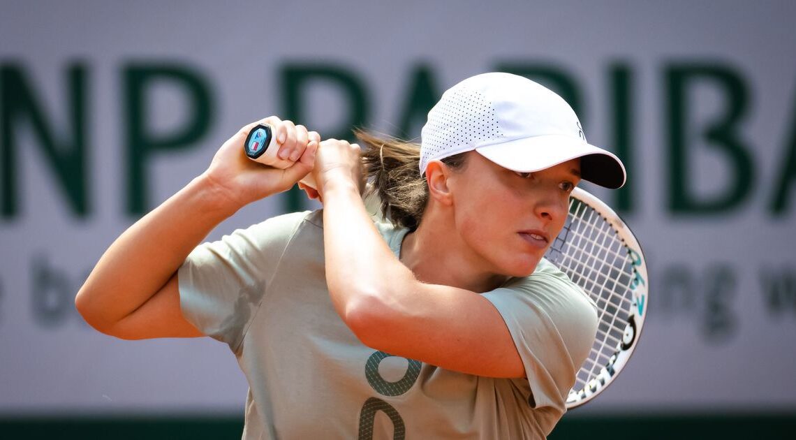 Iga Swiatek's No.1 ranking on the line at the French Open