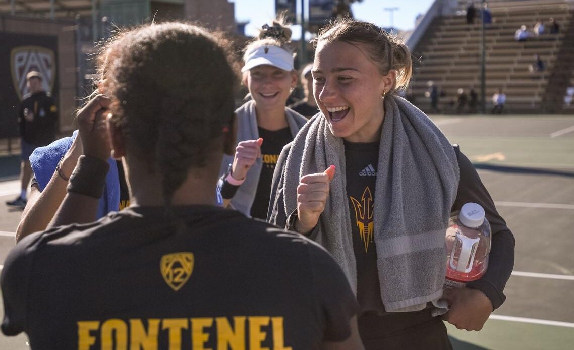 Morlet, Fontenel Earn Pac-12 First Team Honors
