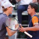 American Taylor Fritz shushes booing French Open fans