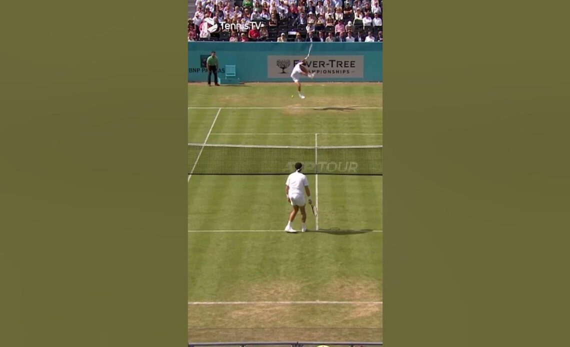 Feliciano Lopez LEAPS To Dodge His Opponents Shot 🤣