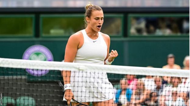 Aryna Sabalenka playing at Wimbledon in 2021