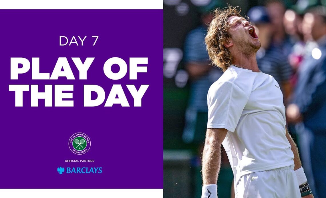 Andrey Rublev's IMPOSSIBLE diving winner | Play of the Day presented by Barclays