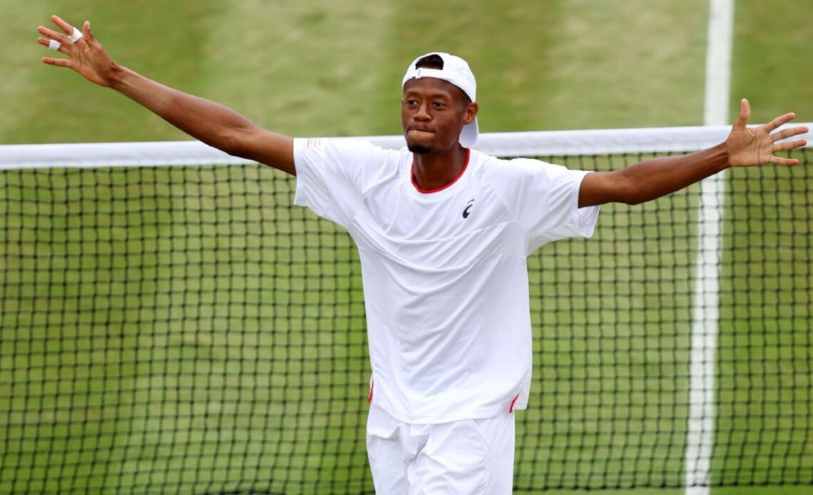 Christopher Eubanks, Novak Djokovic reach Wimbledon quarters