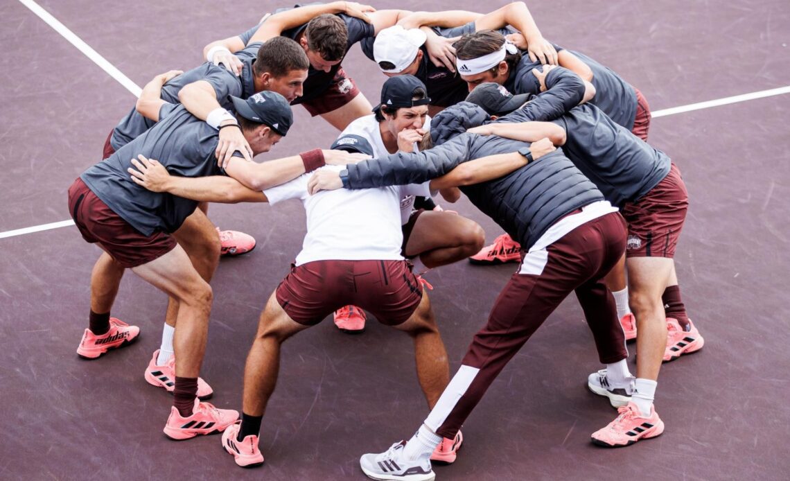 Men's Tennis Garners ITA Academic Awards