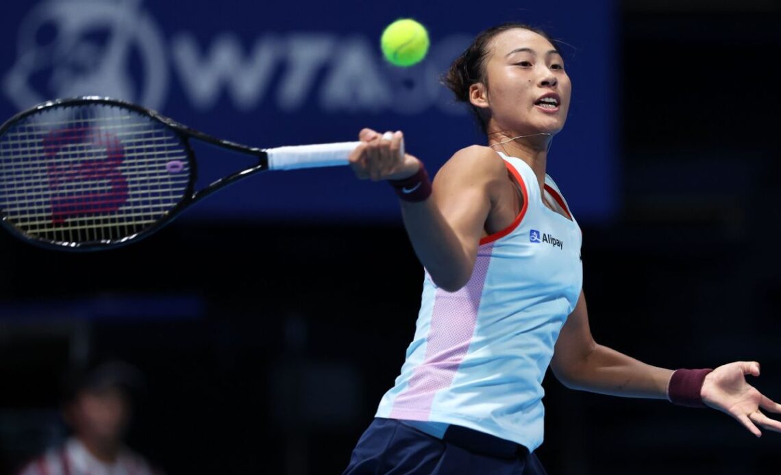 Qinwen Zheng double bagels Sara Errani at Palermo Open